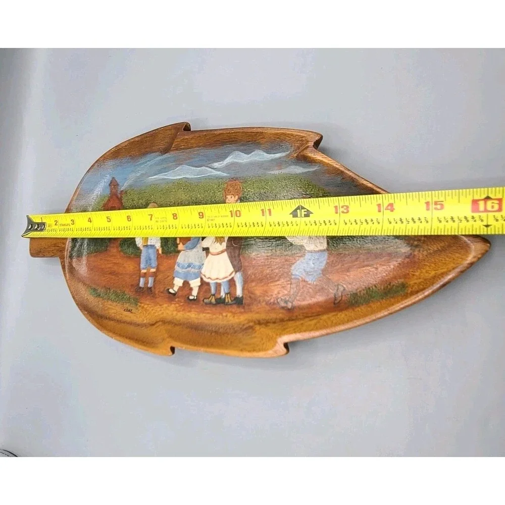 Monkey Pod Wood Hand Painted Country Leaf Platter Philippines Signed Cher 16